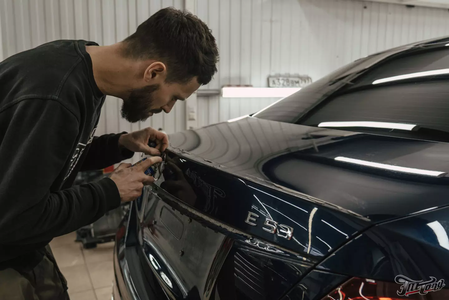Частичный окрас и антихром для Mercedes E53